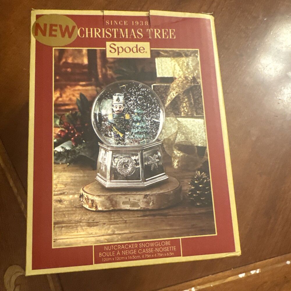 Spode Nutcracker Snow Globe 4.75”X 4.75X6.5”